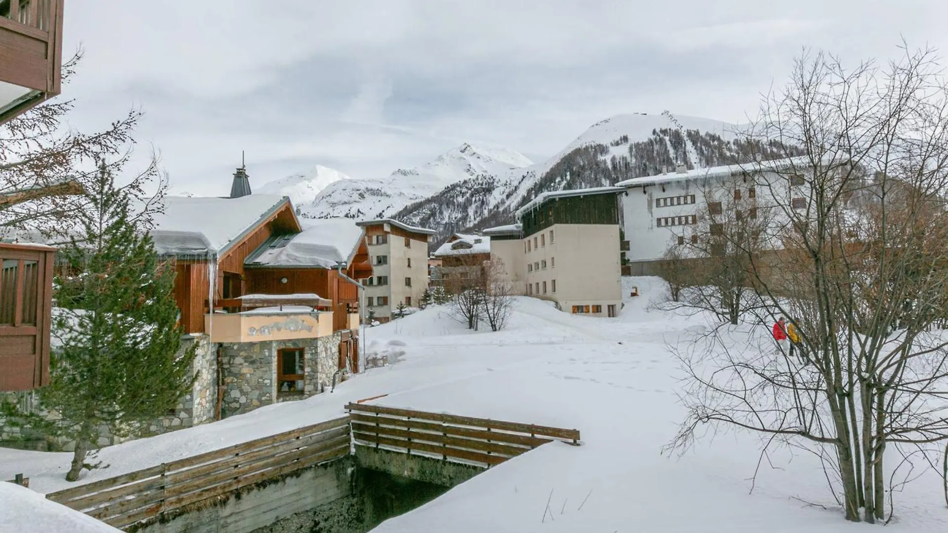 Apartment Studio Soigne Avec Wifi, Proche Centre Et Pistes - Fr-1-694-72 Val-d'Isere