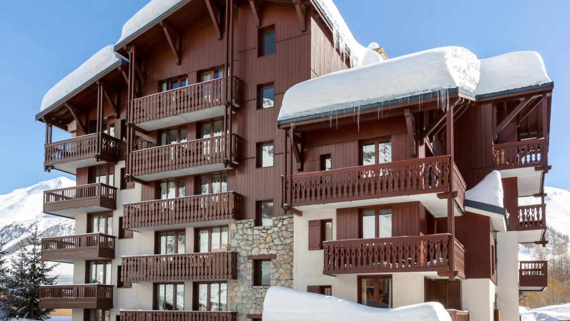 Studio Soigne Avec Wifi, Proche Centre Et Pistes - Fr-1-694-72 Val-d'Isere